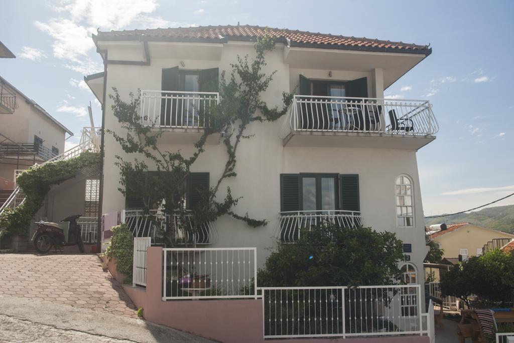 Apartments Vongula Τρογκίρ Εξωτερικό φωτογραφία